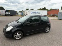 Gebraucht Citroën C2 60 PS (44 kW) 2008 Schwarz Kleinwagen
