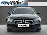 Gebraucht Mercedes E200 Avantgarde 184 PS (135 kW) 2016 Obsidianschwarz  metalliclack Limousine