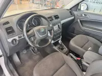 Gebraucht Skoda Yeti Family 122 PS (89 kW) 2011 Weiß SUV