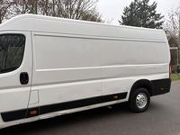 Gebraucht Peugeot Boxer 163 PS (119 kW) 2018 Weiß Van