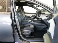 Neu Peugeot e-5008 GT 239 kW (325 PS) 2025 Grau SUV