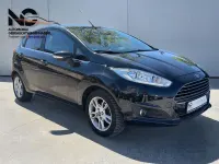 Gebraucht Ford Fiesta Titanium 101 PS (74 kW) 2015 Schwarz Kleinwagen