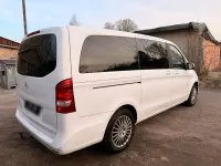 Gebraucht Mercedes V220 163 PS (119 kW) 2017 Weiß Van / Kleinbus