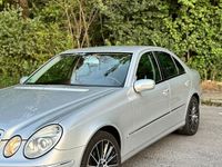 Gebraucht Mercedes E200 163 PS (119 kW) 2006 Silber Limousine