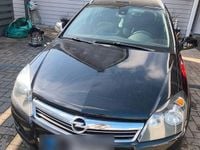 Gebraucht Opel Astra Edition 116 PS (85 kW) 2010 Schwarz Kombi