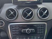 Gebraucht Mercedes 200 156 PS (114 kW) 2014 Grau Kombi