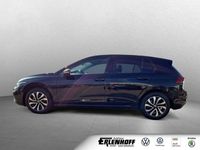 Gebraucht VW Golf VIII Active 150 PS (110 kW) 2023 Andere farbe Kleinwagen