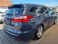 Gebraucht Ford Focus 163 PS (119 kW) 2012 Grau Limousine
