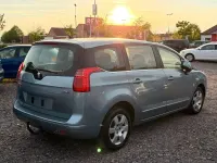 Gebraucht Peugeot 5008 Active 156 PS (114 kW) 2012 Van / Kleinbus