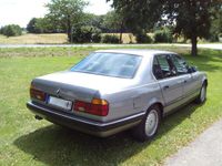 Gebraucht BMW 735 211 PS (155 kW) 1986 Silber Limousine