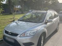 Second-hand Ford Focus Titanium 101 CP (74 kW) 2010 Argintiu Break