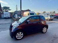 Gebraucht Toyota iQ Basis 68 PS (50 kW) 2009 Violett Kleinwagen