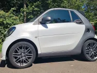 Gebraucht Smart ForTwo Cabrio Brabus 90 PS (66 kW) 2017 Weiß Cabrio