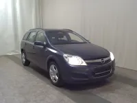 Gebraucht Opel Astra Edition 101 PS (74 kW) 2008 Metro m2 Kombi