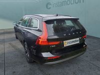 Gebraucht Volvo V60 Core 197 PS (144 kW) 2023 Schwarz Kombi