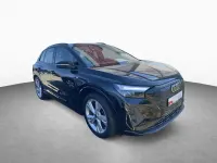 Gebraucht Audi Q4 e-tron S-Line 219 kW (299 PS) 2022 Mythosschwarz metallic SUV