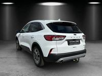 Gebraucht Ford Kuga Titanium 224 PS (164 kW) 2021 Frostweiß SUV