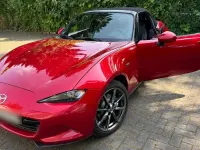 Gebraucht Mazda MX5 Sports-Line 160 PS (117 kW) 2015 Rot Cabrio