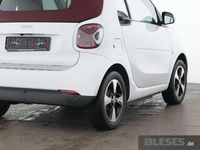 Gebraucht Smart ForTwo Electric Drive Exclusive 60 kW (82 PS) 2023 Weiß Cabrio