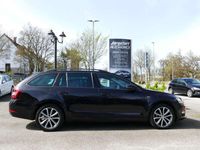 gebraucht Skoda Octavia Combi Drive DSG Navi ACC LED Park Winter