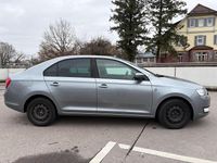 Gebraucht Skoda Rapid Ambition 86 PS (63 kW) 2013 Grau Kleinwagen