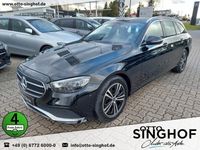 Gebraucht Mercedes E200 Avantgarde 197 PS (144 kW) 2023 Schwarz Limousine