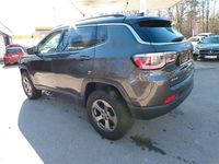 Gebraucht Jeep Compass Opening Edition 140 PS (102 kW) 2017 Grau SUV