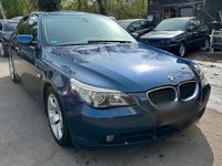 Gebraucht BMW 520 170 PS (125 kW) 2004 Blau Limousine