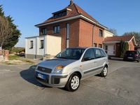 Gebraucht Ford Fusion Ambiente 80 PS (58 kW) 2009 Silber Kleinwagen