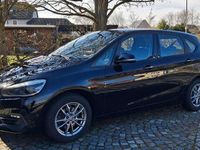 Gebraucht BMW 218 140 PS (102 kW) 2018 Schwarz Kombi