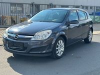 Gebraucht Opel Astra Catch Me 116 PS (85 kW) 2007 Metro m2 Limousine