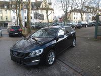 Gebraucht Volvo V60 Kinetic 150 PS (110 kW) 2017 Blau Kombi