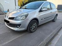 Gebraucht Renault Clio II 75 PS (55 kW) 2006 Silber Kleinwagen