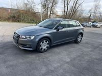 gebraucht Audi A3 Sportback attraction + 1 jahr Tüv+ wenig km.