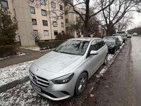 Gebraucht Mercedes B200 150 PS (110 kW) 2019 Van / Kleinbus