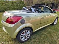 Gebraucht Opel Tigra 90 PS (66 kW) 2007 Grün Cabrio