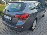 Gebraucht Opel Astra Edition 101 PS (74 kW) 2011 Grau Kombi