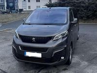 Gebraucht Peugeot Traveller Allure 177 PS (130 kW) 2020 Grau Van / Kleinbus