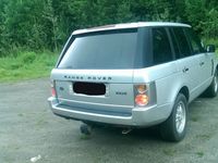 Gebraucht Land Rover Range Rover Vogue 177 PS (130 kW) 2004 Silber metallic SUV
