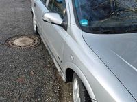 Gebraucht Opel Astra 101 PS (74 kW) 2001 Silber Kombi