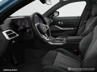 Gebraucht BMW 330e M Sport 292 PS (214 kW) 2025 Blau Kombi