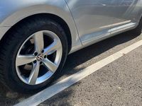 Gebraucht VW Passat 150 PS (110 kW) 2015 Silber Kombi