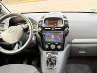 Gebraucht Opel Zafira 140 PS (102 kW) 2011 Gold Van / Kleinbus