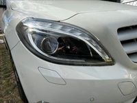 gebraucht Mercedes B200 | 10/2012 | Automatik | 31.408 Km | Benzin