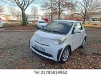 Gebraucht Toyota iQ Basis 68 PS (50 kW) 2009 Weiß Kleinwagen
