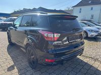 Gebraucht Ford Kuga ST-Line 150 PS (110 kW) 2017 Schwarz SUV