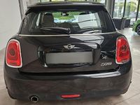 Gebraucht Mini Cooper 136 PS (100 kW) 2015 Schwarz Kleinwagen