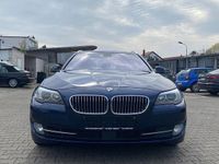 Gebraucht BMW 535 Sport Line 313 PS (230 kW) 2013 Blau Kombi