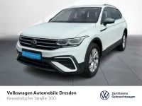Gebraucht VW Tiguan Allspace Life 200 PS (147 kW) 2022 Pure white SUV