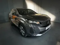 Gebraucht Peugeot 3008 Allure 131 PS (96 kW) 2024 Grau SUV